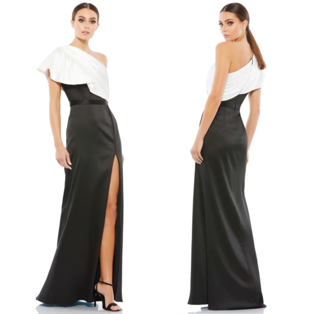 Mac Duggal Two Toned Ruffled One Shoulder Gown Dress 26599 Black White in 0 NWOT